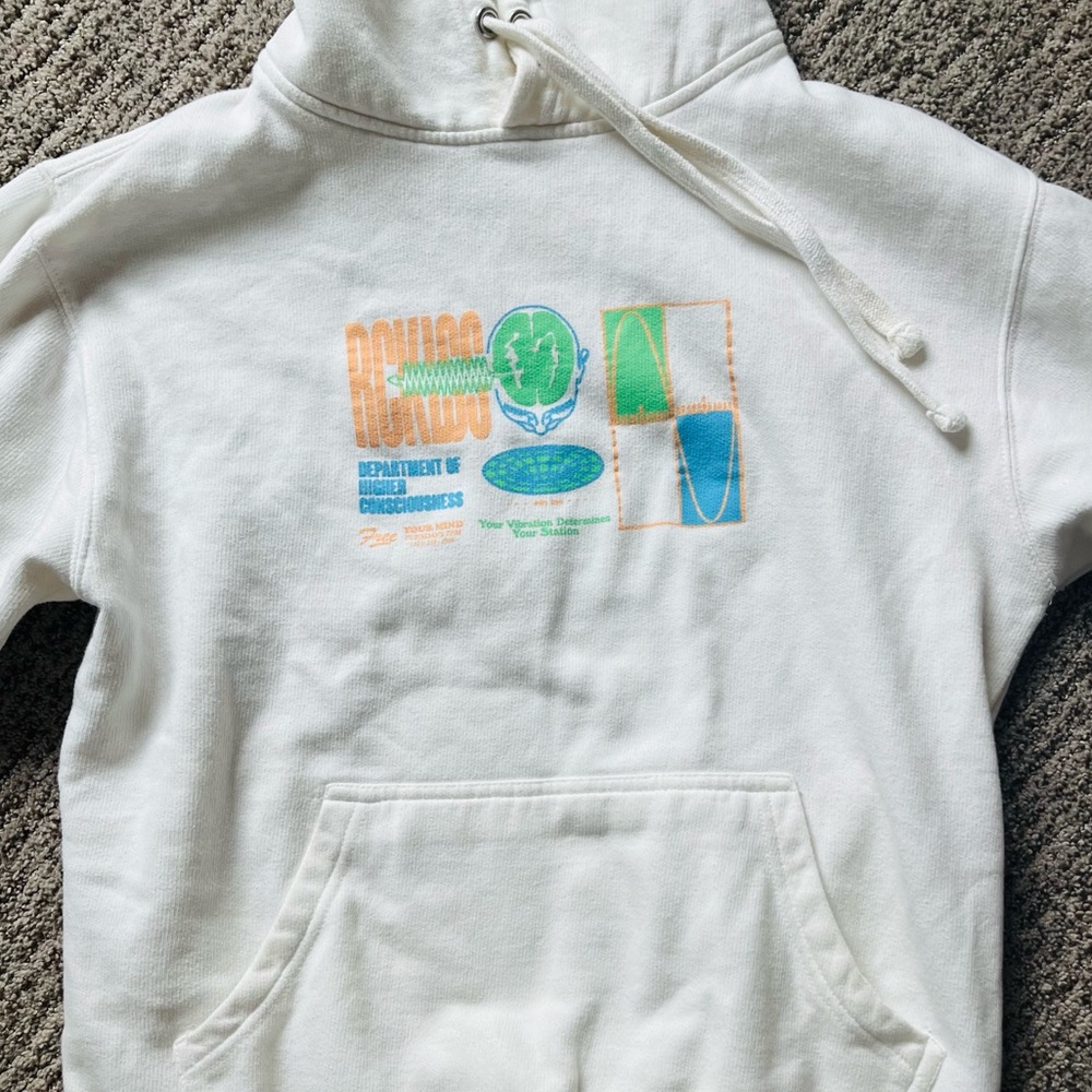 Young & Reckless White Graphic Hoodie - Picture 3 of 5